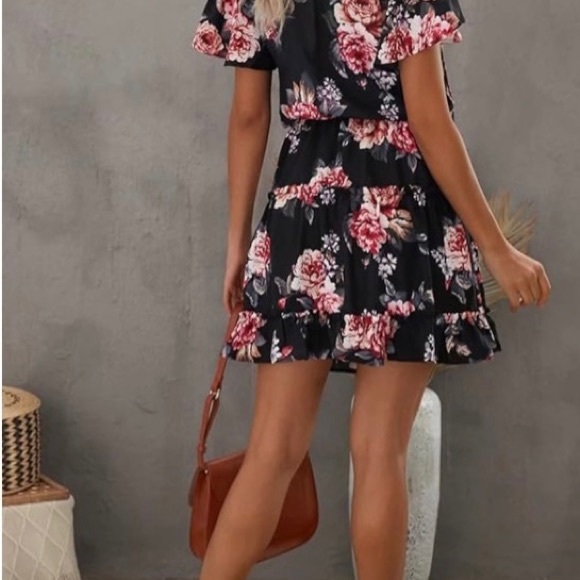 Floral Ruffle Dress - Picture 3 of 4